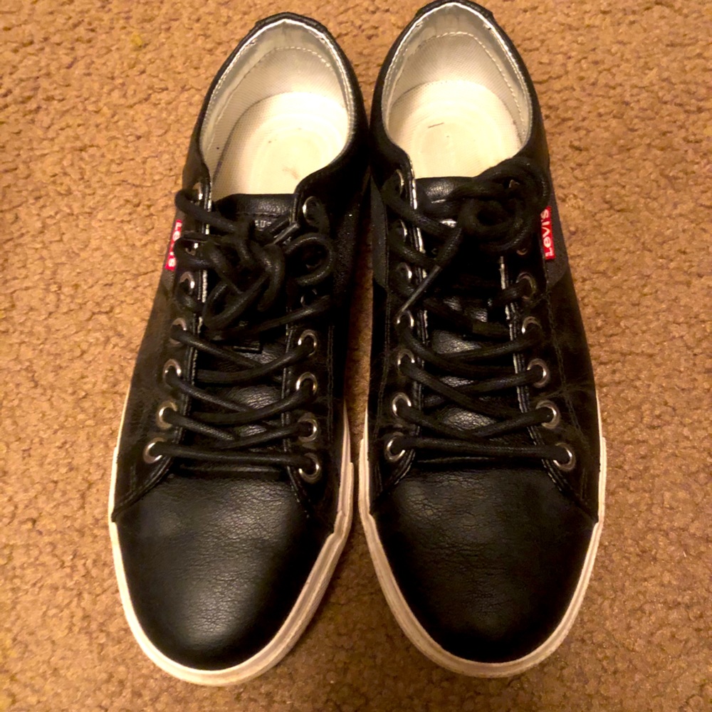 Levi’s shoes